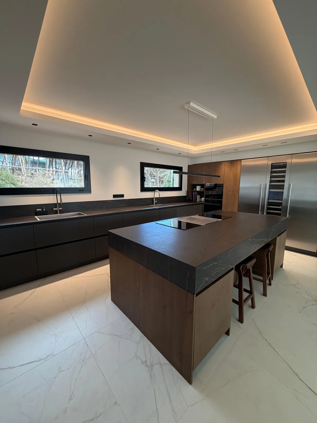 Kitchen with a large island