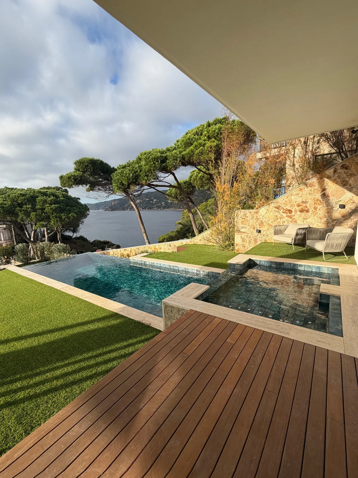 Infinity pool above the cove