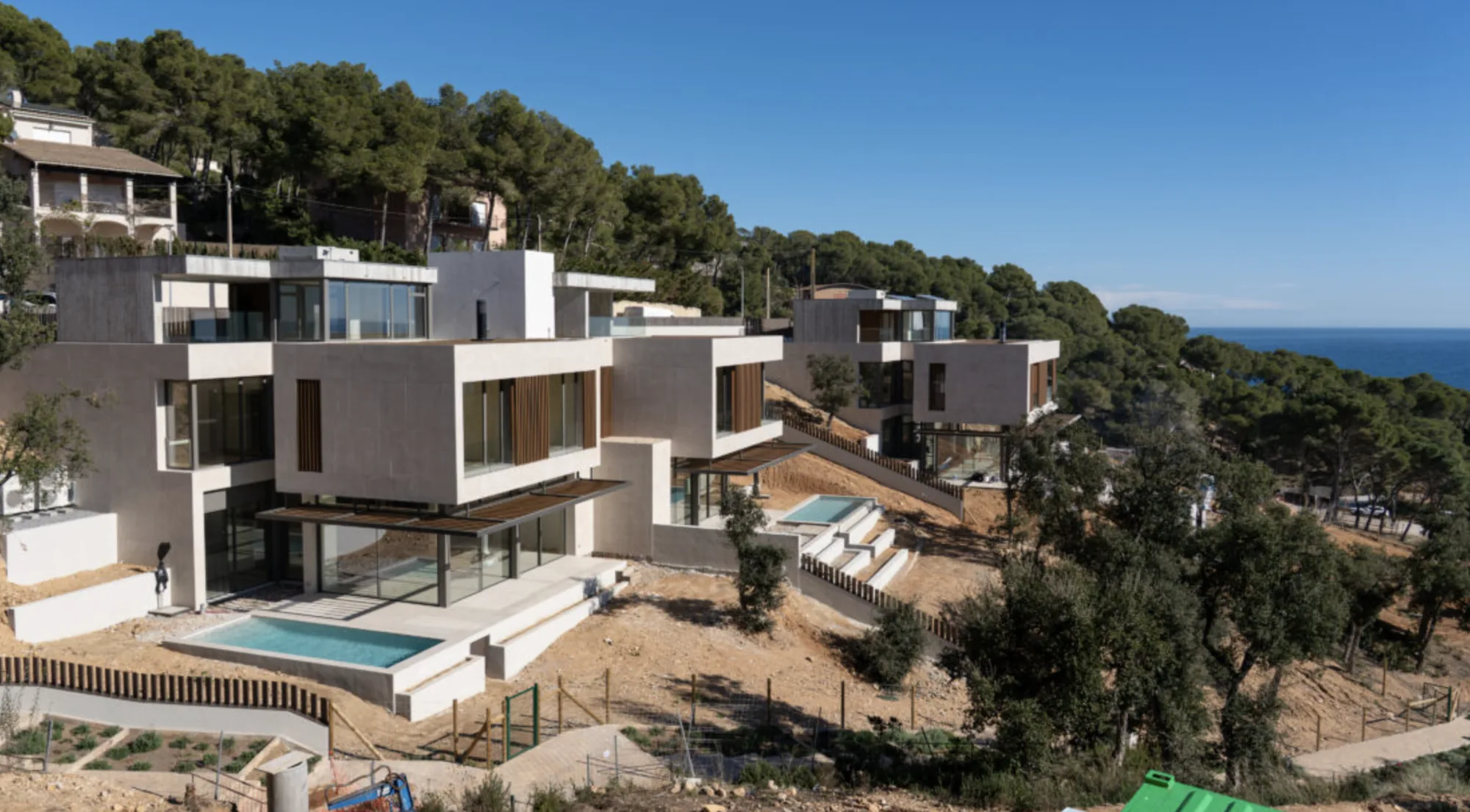 The Tamariu villas above the sea, with private pools