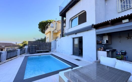 Renovated House with Pool and Panoramic Views, Santa Cristina, Blanes